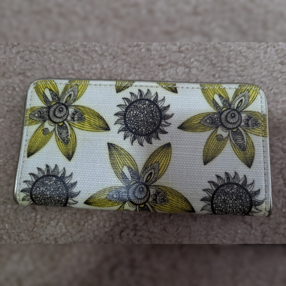 Yellow flower wallet